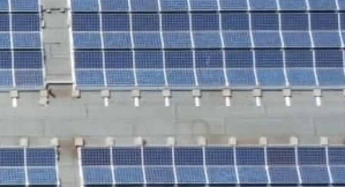 Moderner Gewerbebetrieb im laufenden Tagesbetrieb